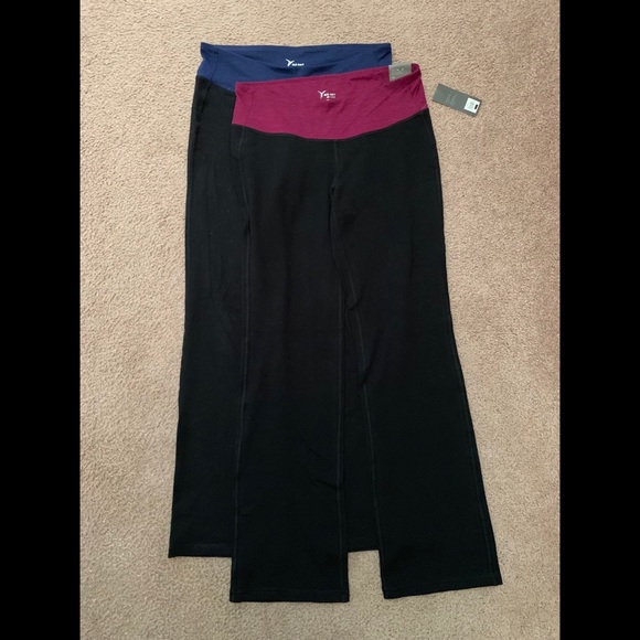 old navy slim bootcut yoga pants